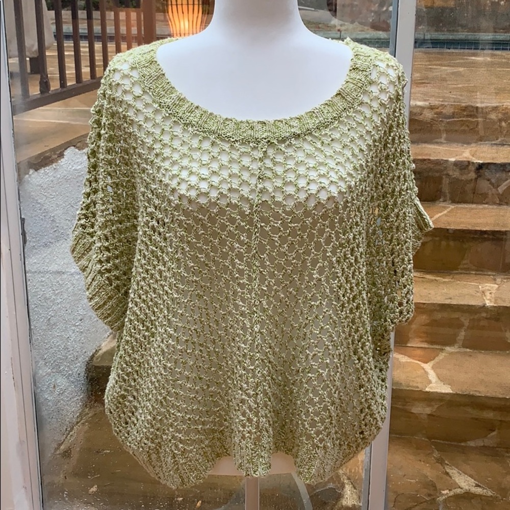 Ann Taylor knitted top